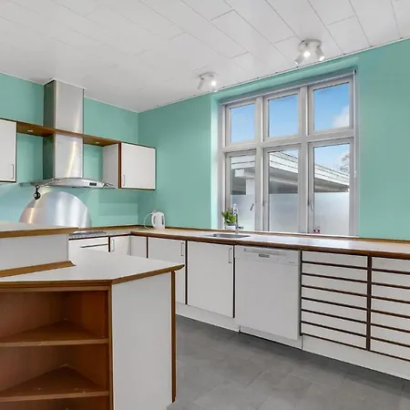 Amazing In With 2 Bedrooms And Wifi