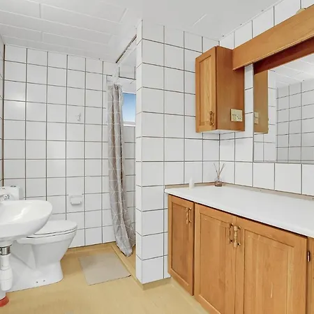 Amazing In With 2 Bedrooms And Wifi Semesterbostad Idestrup